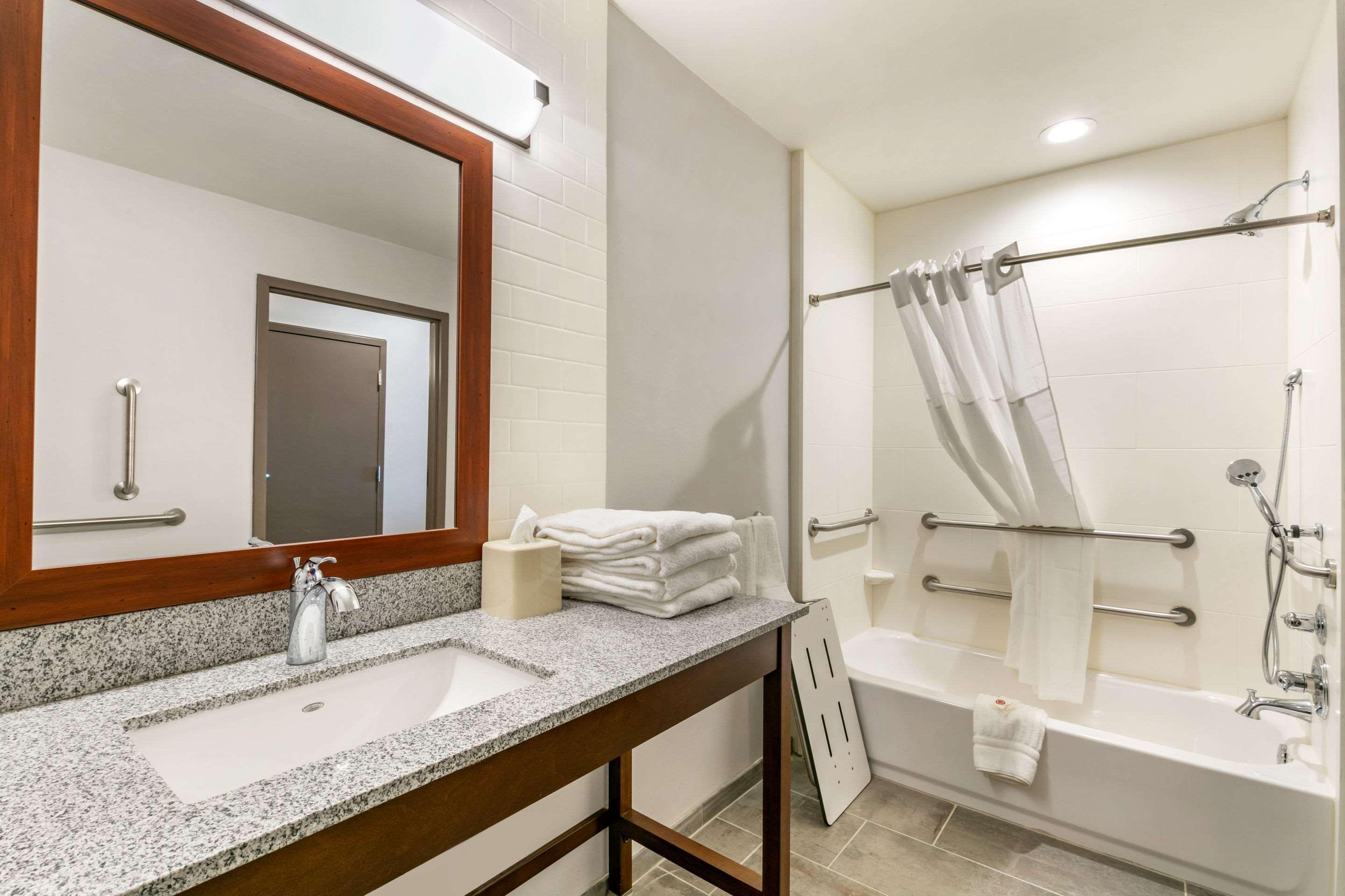Comfort Suites North Tupelo Ngoại thất bức ảnh
