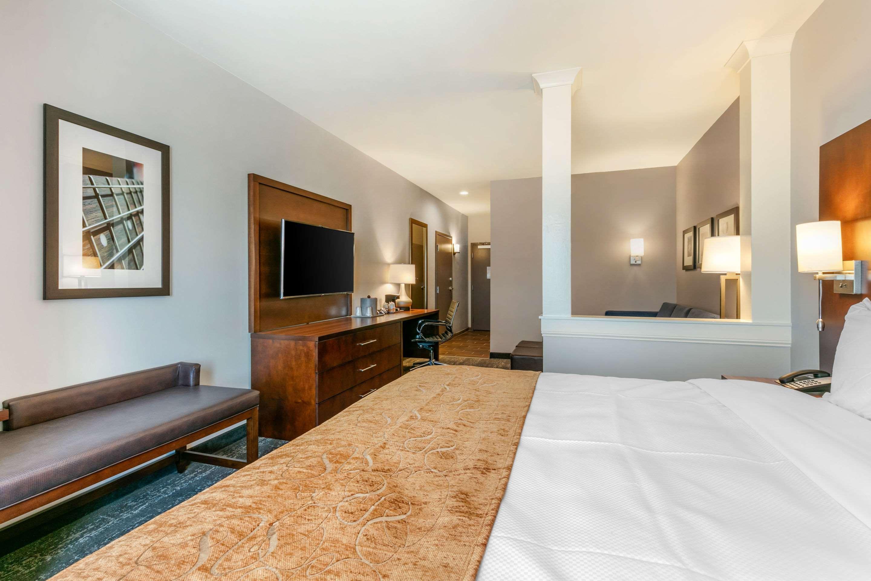 Comfort Suites North Tupelo Ngoại thất bức ảnh