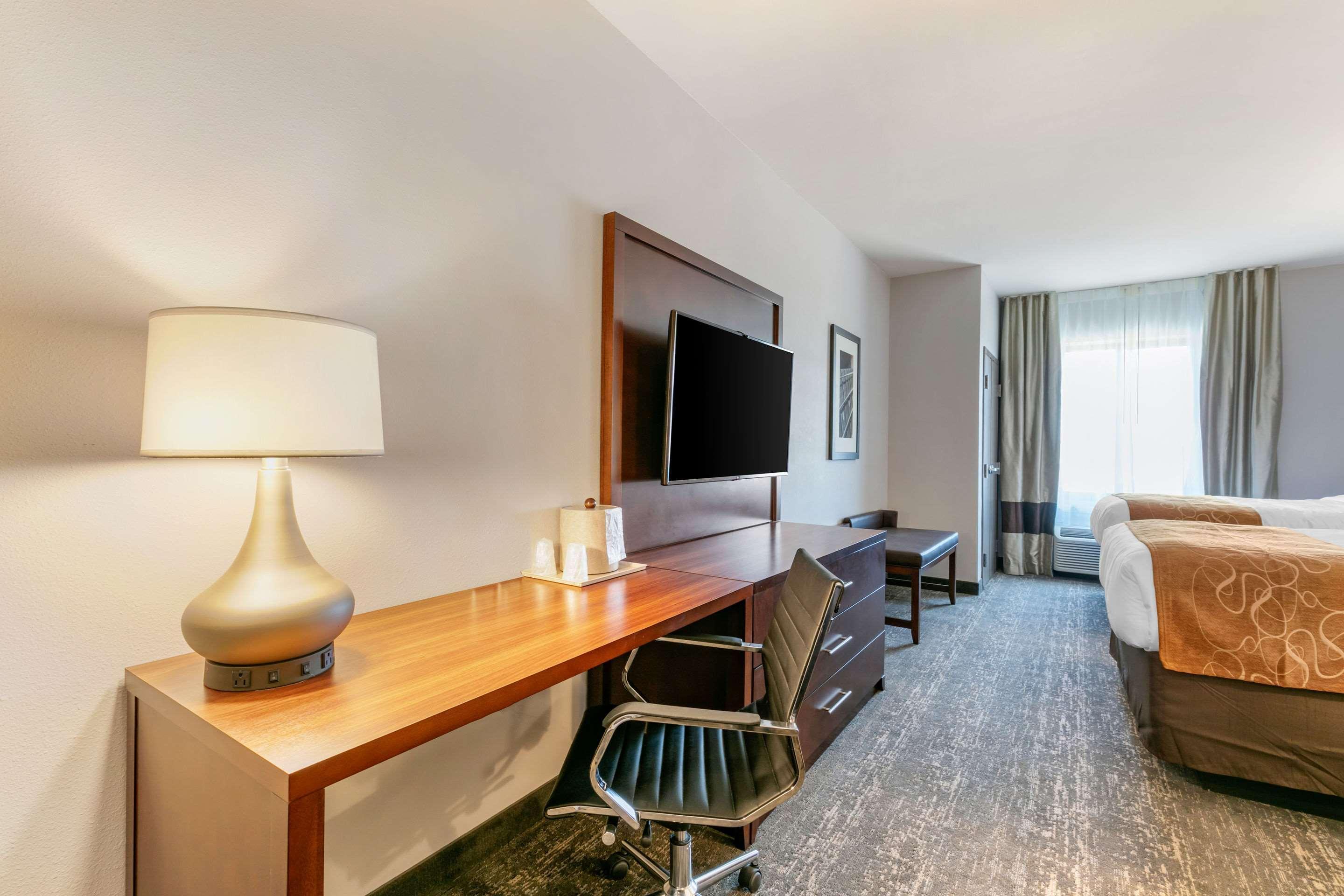 Comfort Suites North Tupelo Ngoại thất bức ảnh